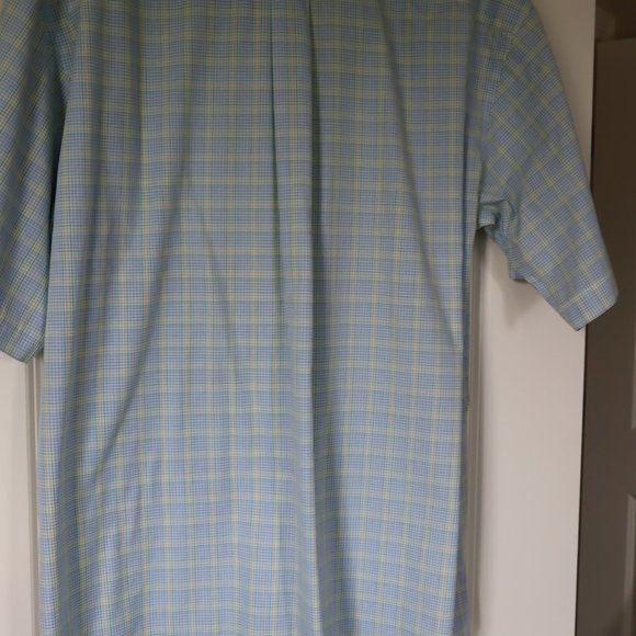 Short Sleeved Button Down Shirt - Picture 6 of 7